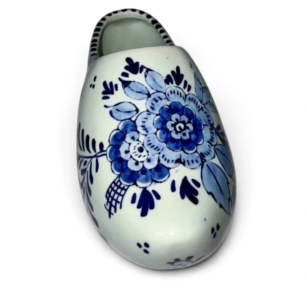 Delft Blue Delfts Blauw Hand Painted Ceramic Dutch Clog Shoe Planter Floral